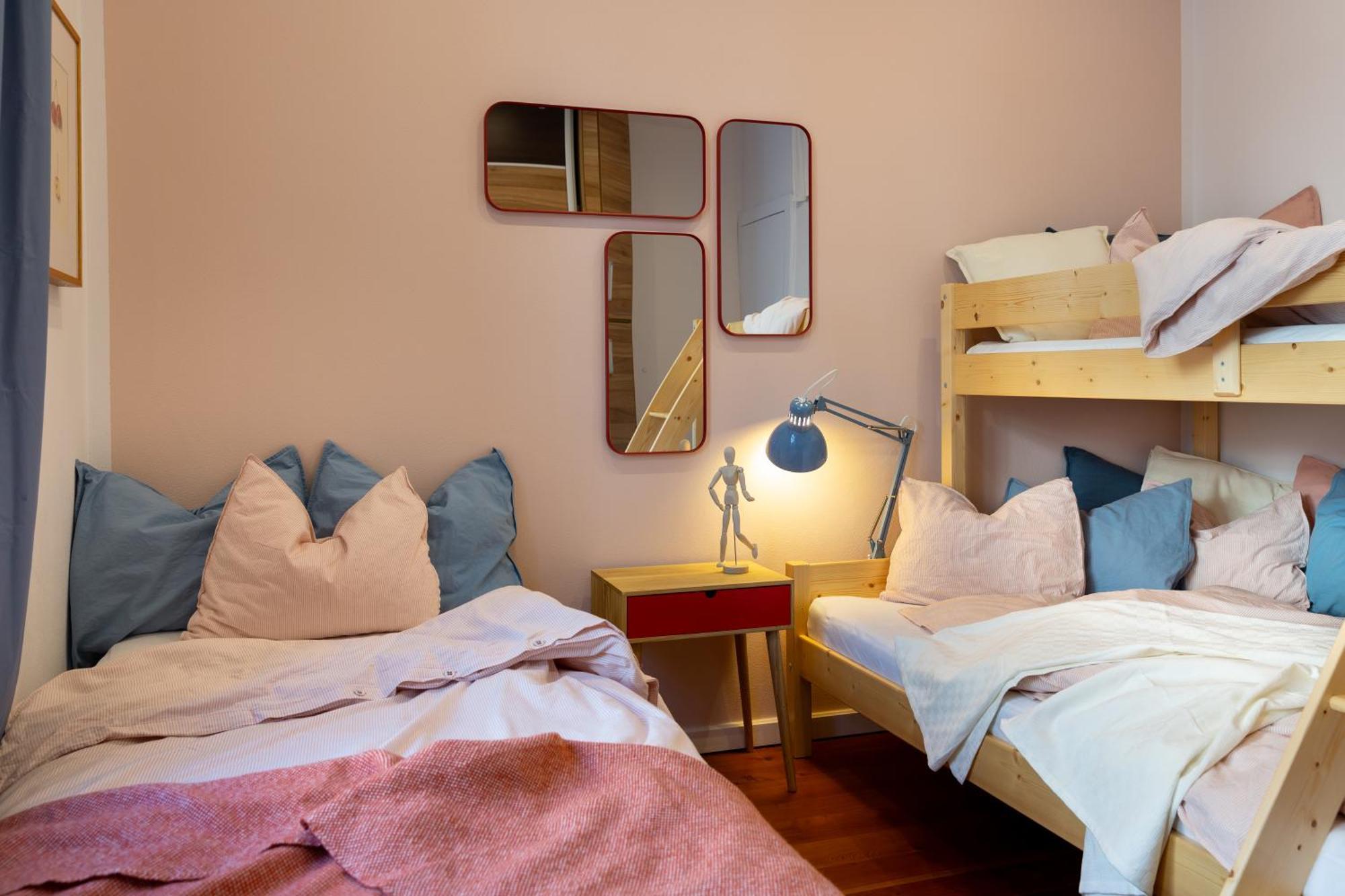 Evergreen - Old Town Spacious Stylish With Ac And One And A Half Bath, Baby & Kid- Friendly * 布拉迪斯拉发